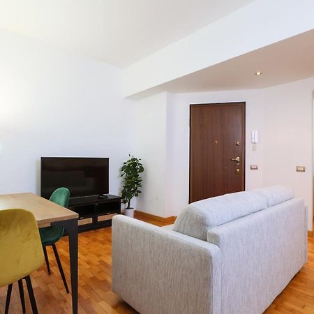 Duomo Luxury Apartment VIII Milánó Kültér fotó